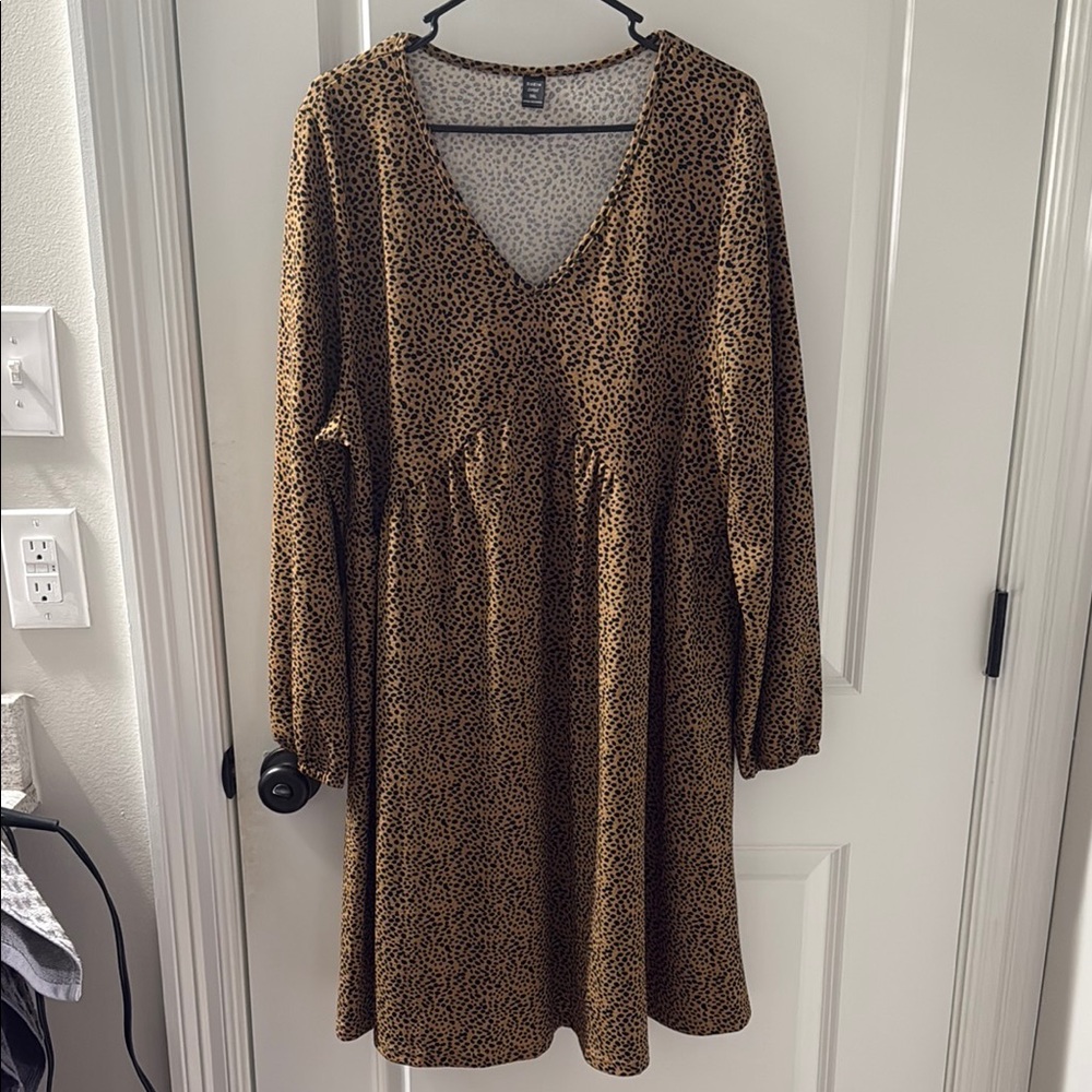 Leopard Print V-Neck Dress